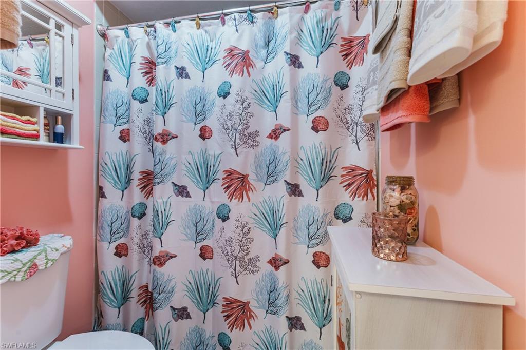 COUNTRY CLUB VILLAGE - Residential