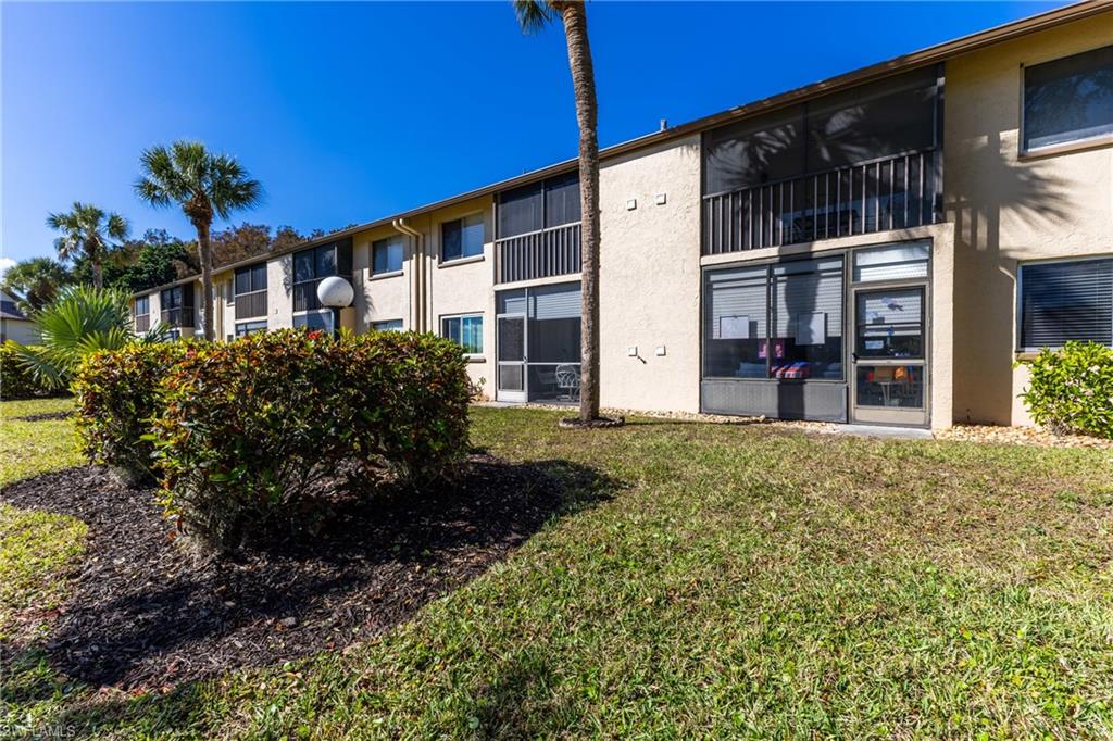 COUNTRY CLUB VILLAGE - Residential