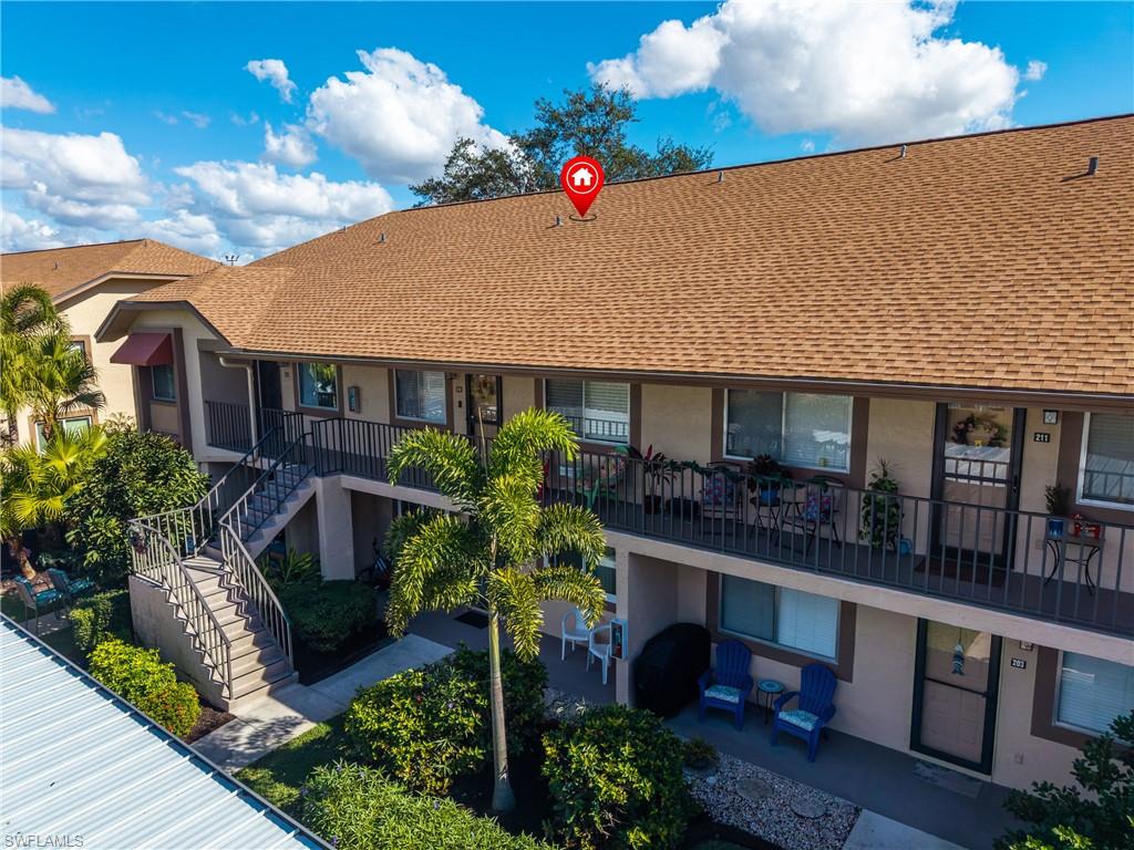 COUNTRY CLUB VILLAGE - Residential