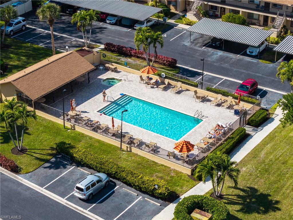 COUNTRY CLUB VILLAGE - Residential