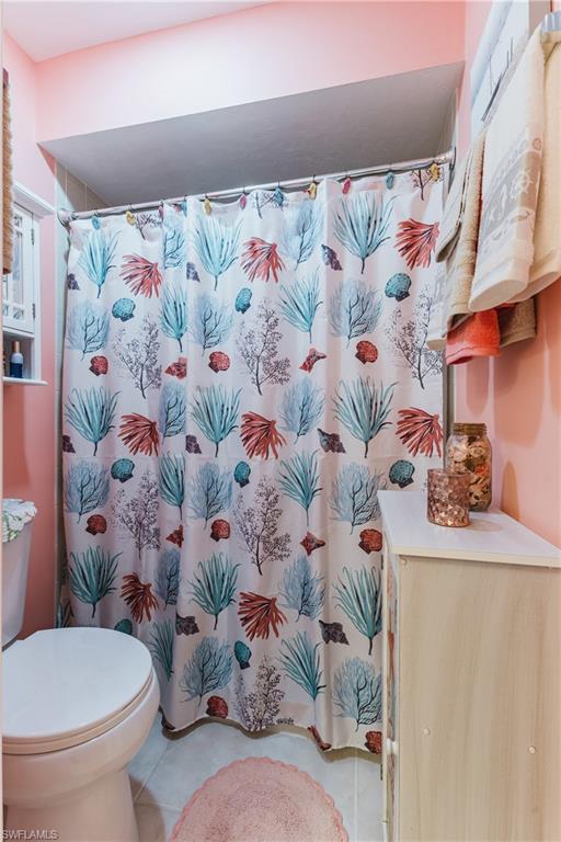 COUNTRY CLUB VILLAGE - Residential