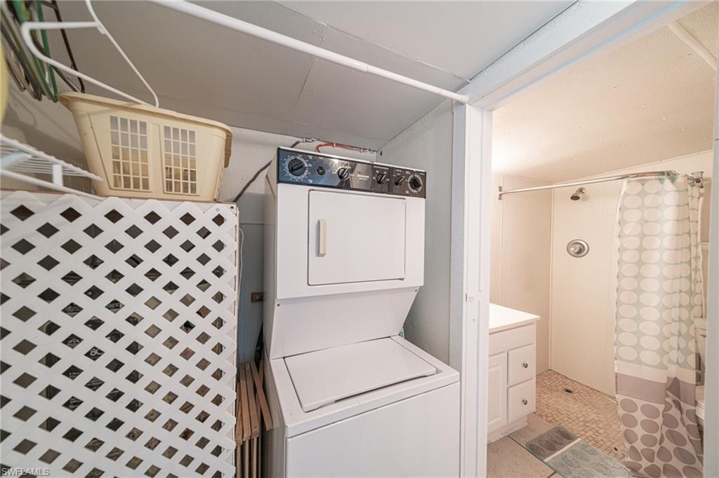 MARINERS COVE - Residential