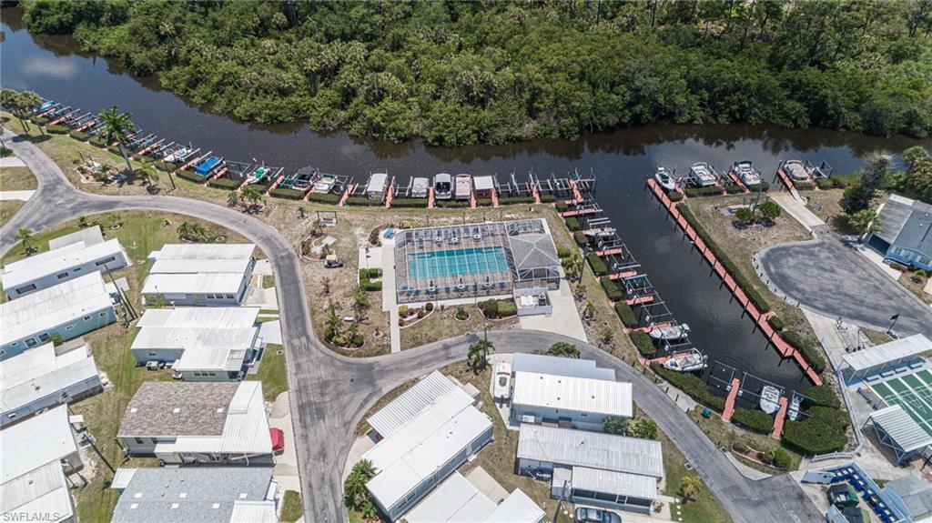 MARINERS COVE - Residential