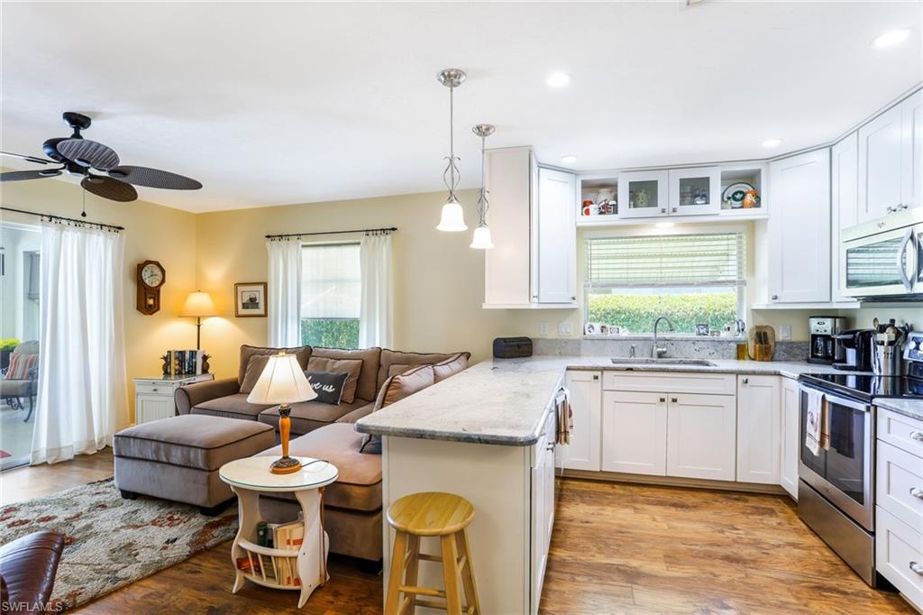 NAPLES PARK - Residential