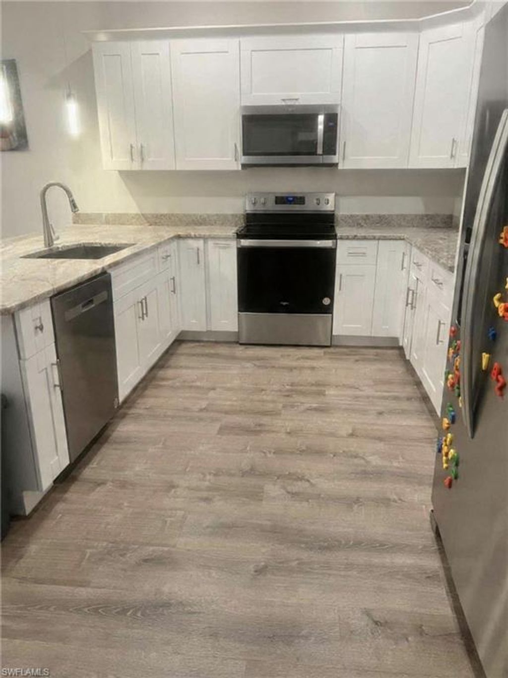 Photo of 118 Lucille AVE, FORT MYERS, FL 33916 (MLS # 226012684)