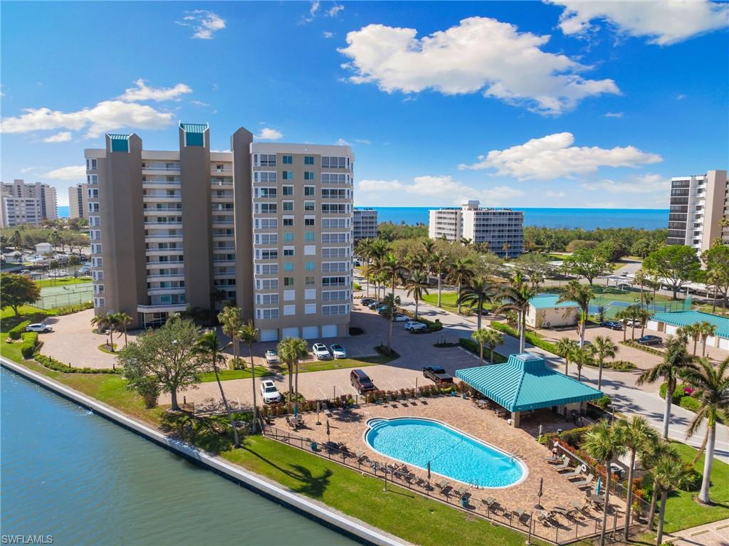 GULF BREEZE AT VANDERBILT - Residential