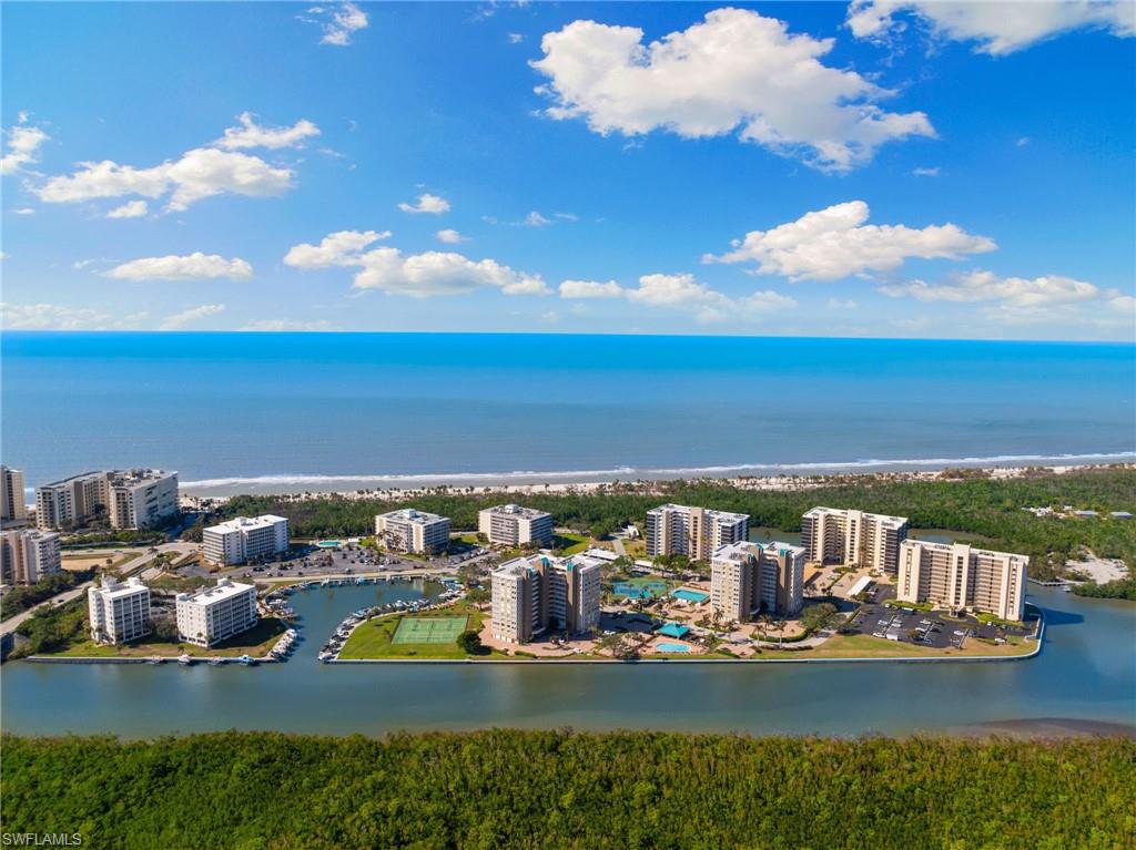 GULF BREEZE AT VANDERBILT - Residential