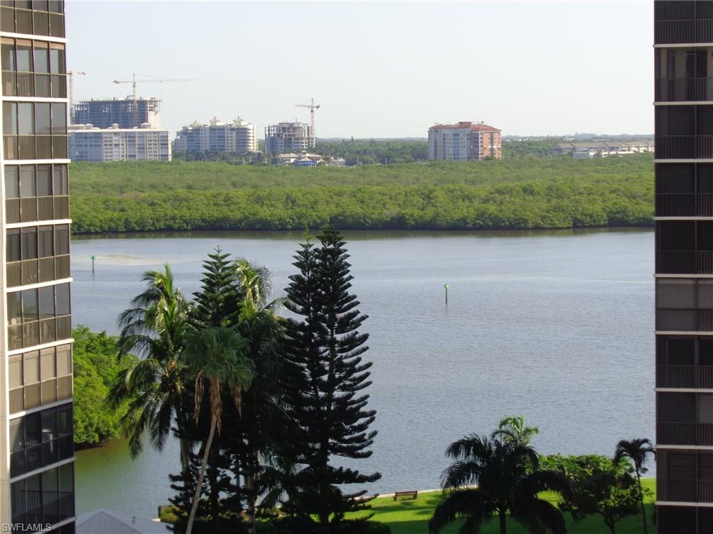 VANDERBILT SURF COLONY - Residential