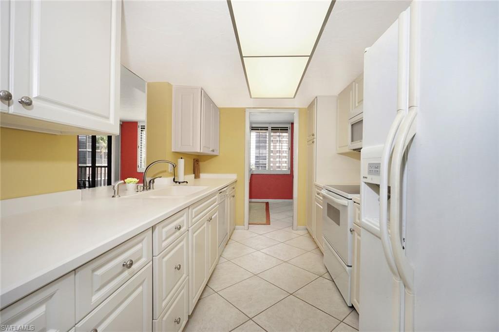 VANDERBILT SURF COLONY - Residential