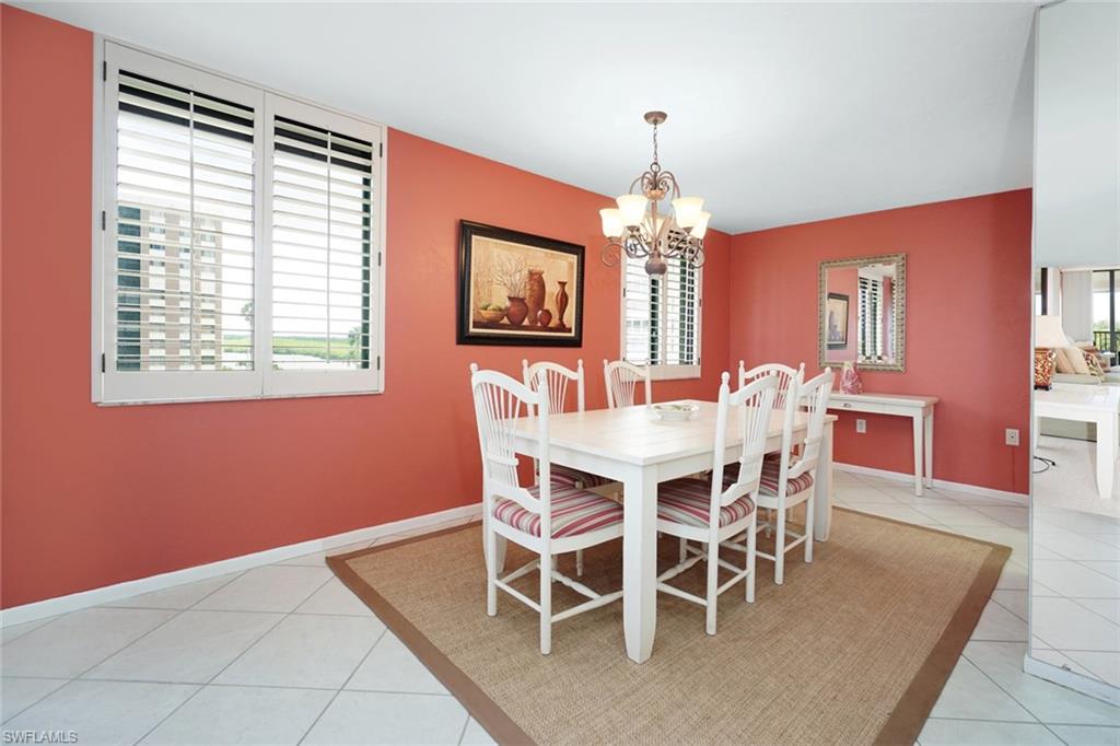 VANDERBILT SURF COLONY - Residential