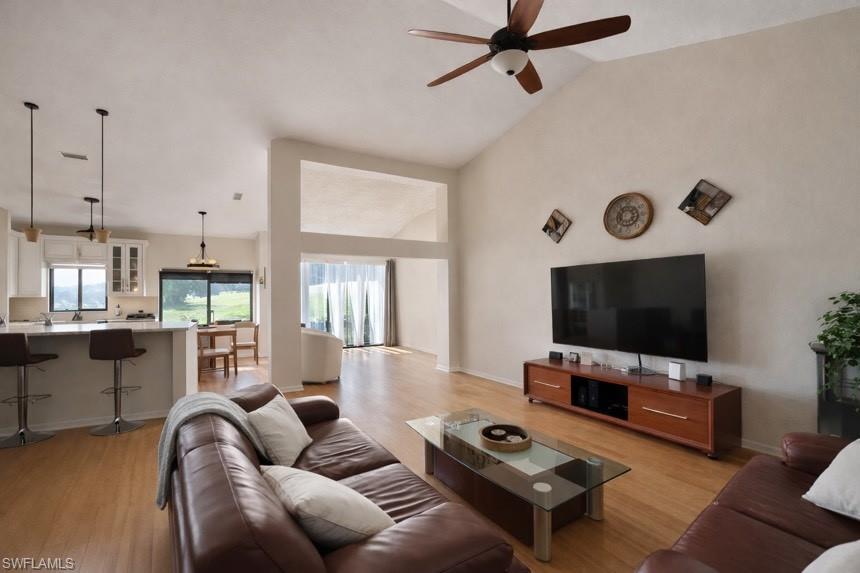 HERON COACH HOUSES CONDO - Residential Lease