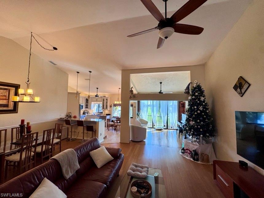 HERON COACH HOUSES CONDO - Residential Lease