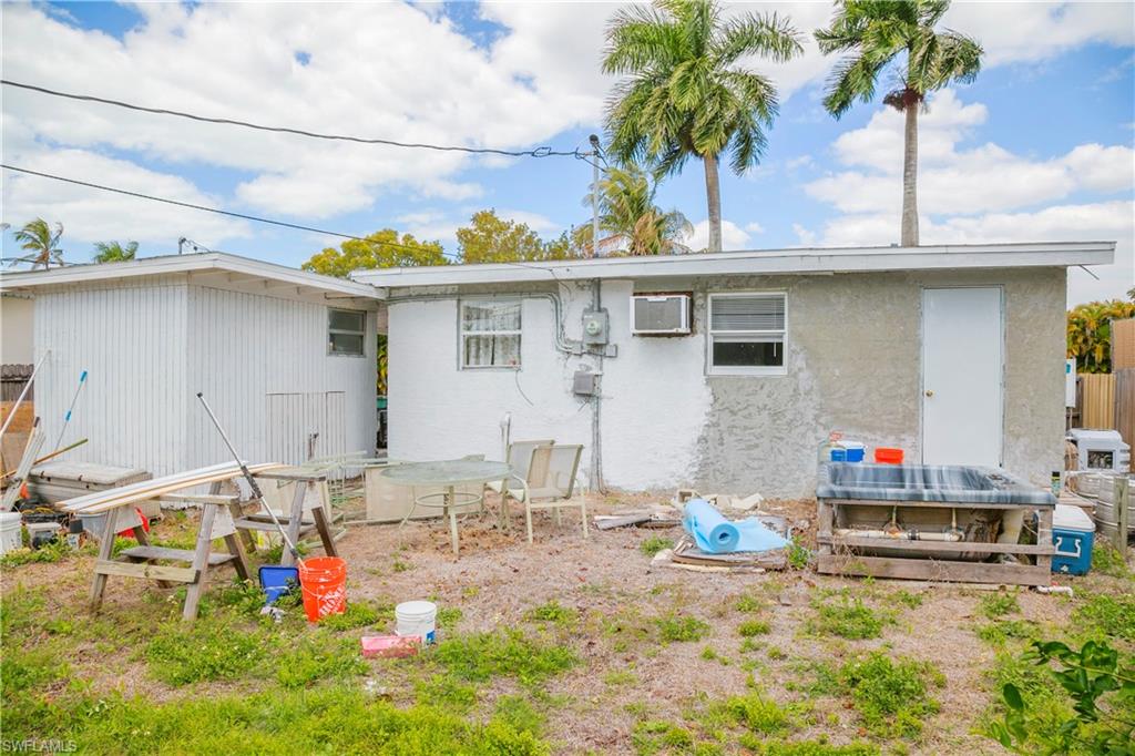 NAPLES BETTER HOMES - Residential