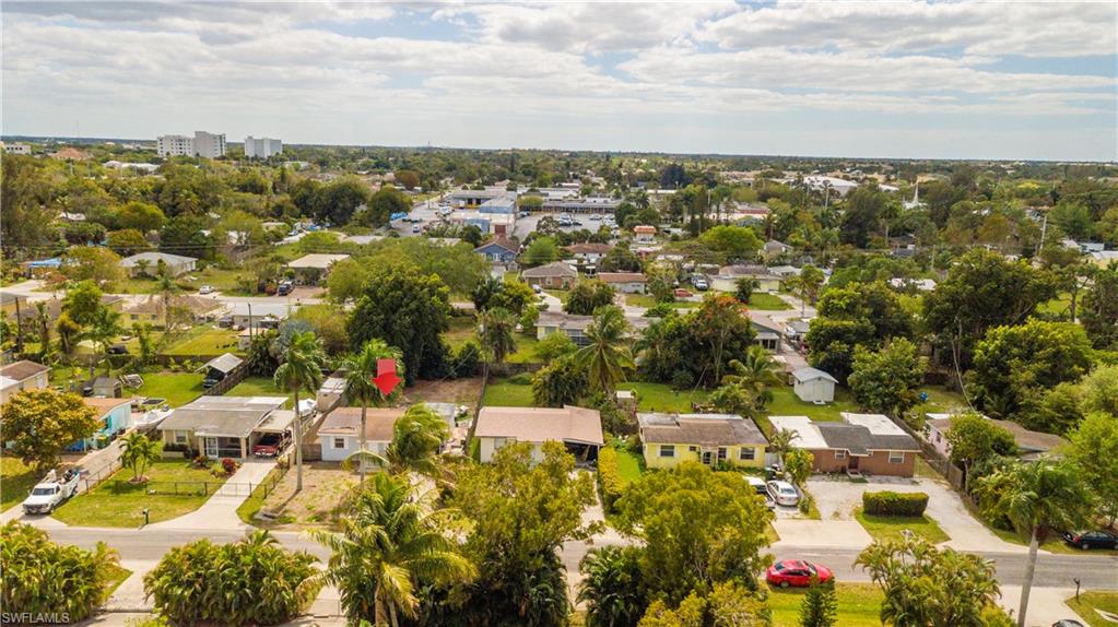 NAPLES BETTER HOMES - Residential