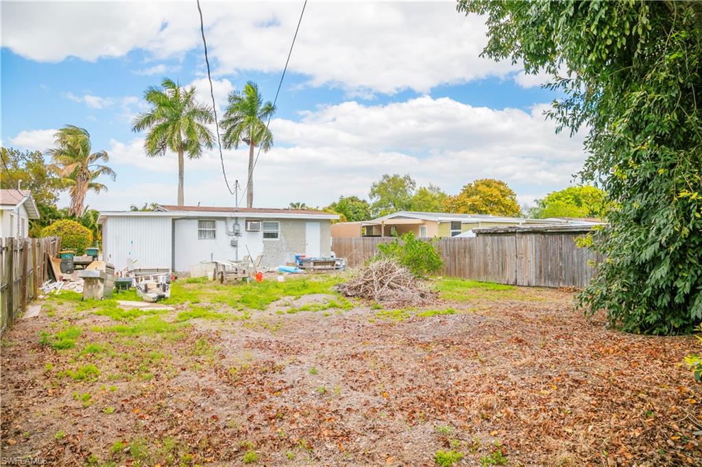 NAPLES BETTER HOMES - Residential