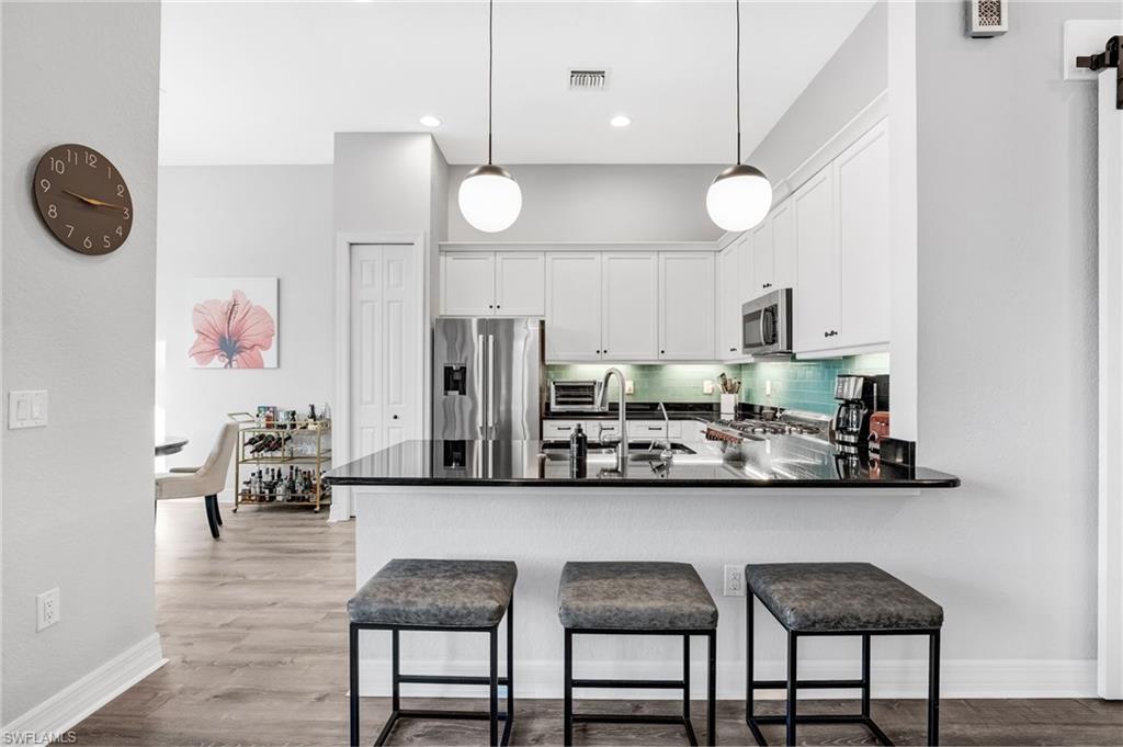 WILLOW RIDGE - Residential