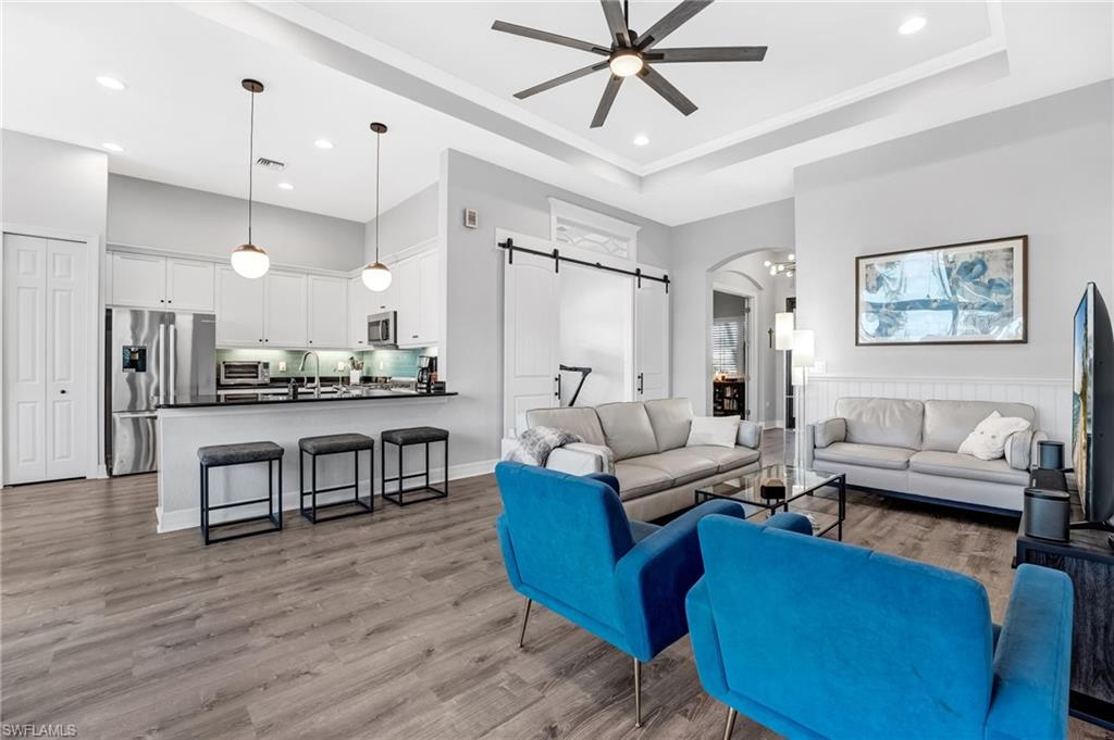 WILLOW RIDGE - Residential