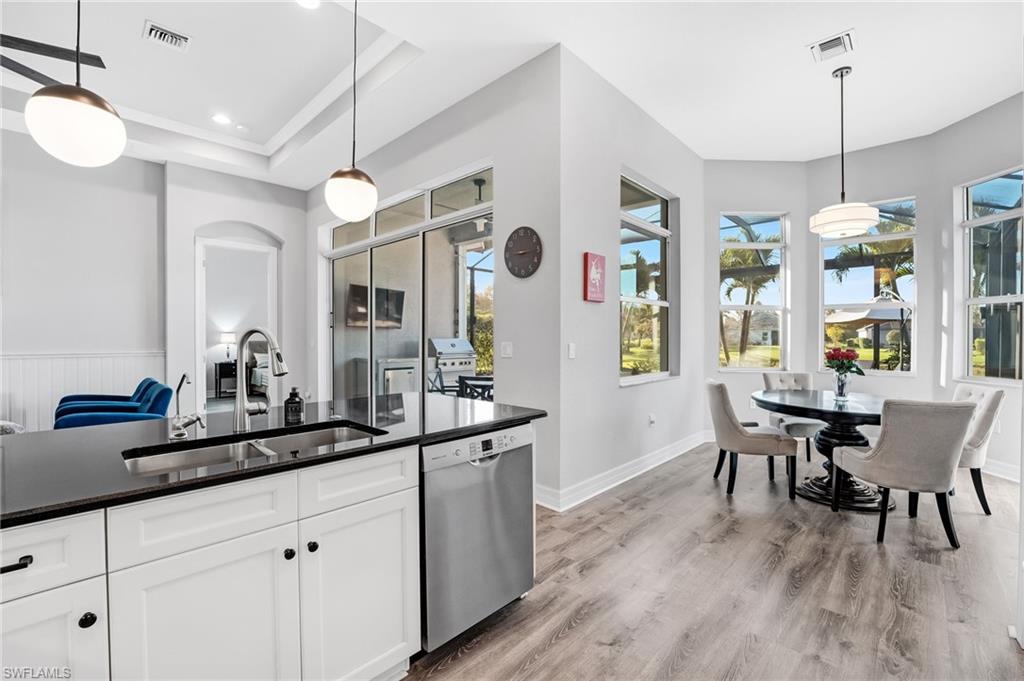 WILLOW RIDGE - Residential