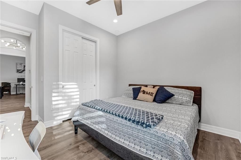 WILLOW RIDGE - Residential