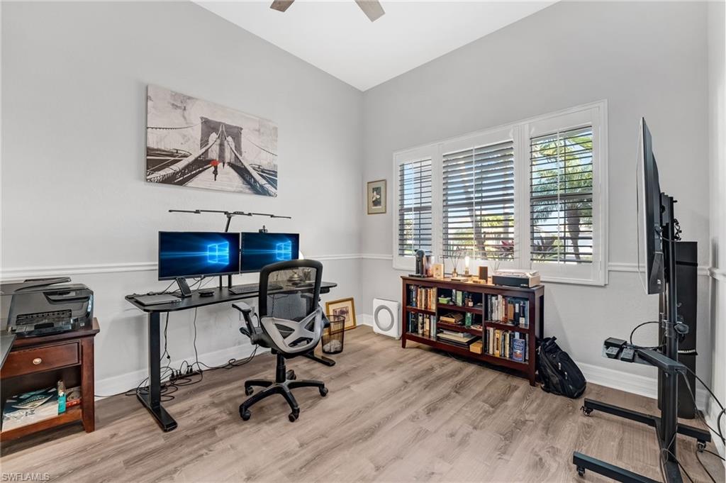 WILLOW RIDGE - Residential