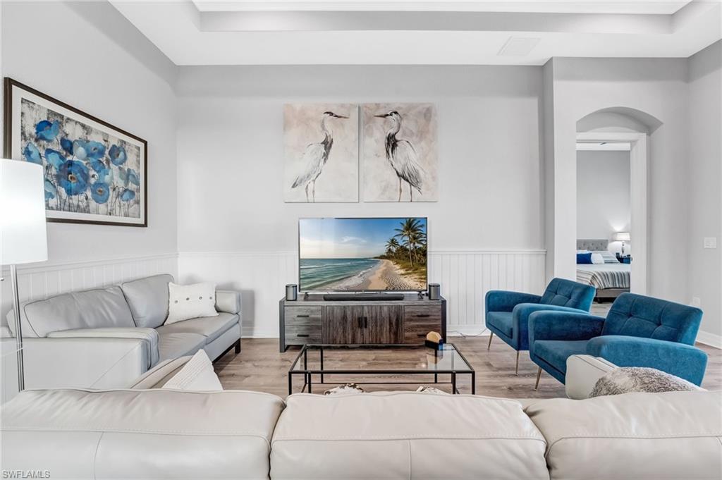 WILLOW RIDGE - Residential