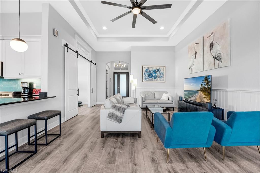 WILLOW RIDGE - Residential