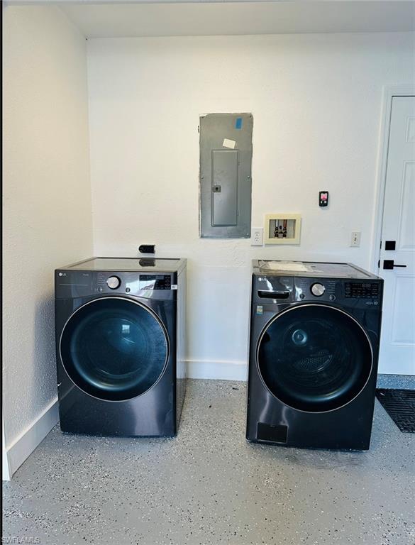 PORT CHARLOTTE - Residential Lease