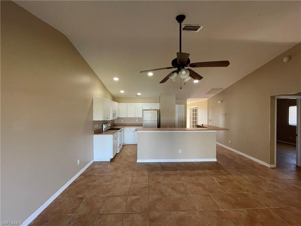 CAPE CORAL - Residential Lease