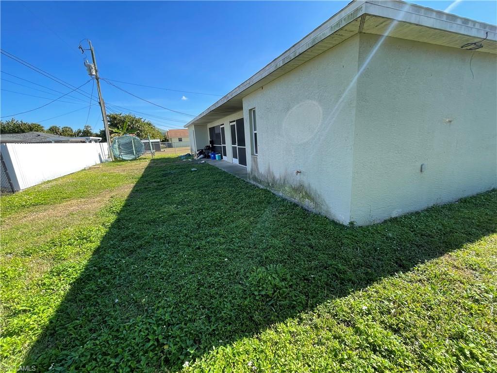 CAPE CORAL - Residential Lease