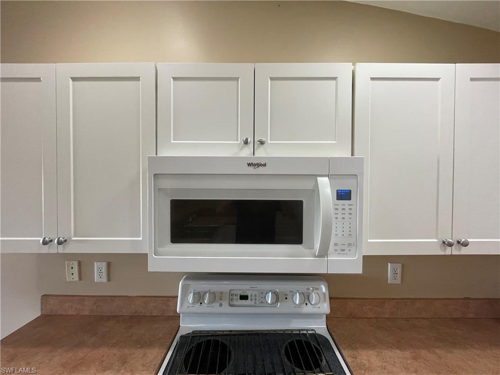 CAPE CORAL - Residential Lease