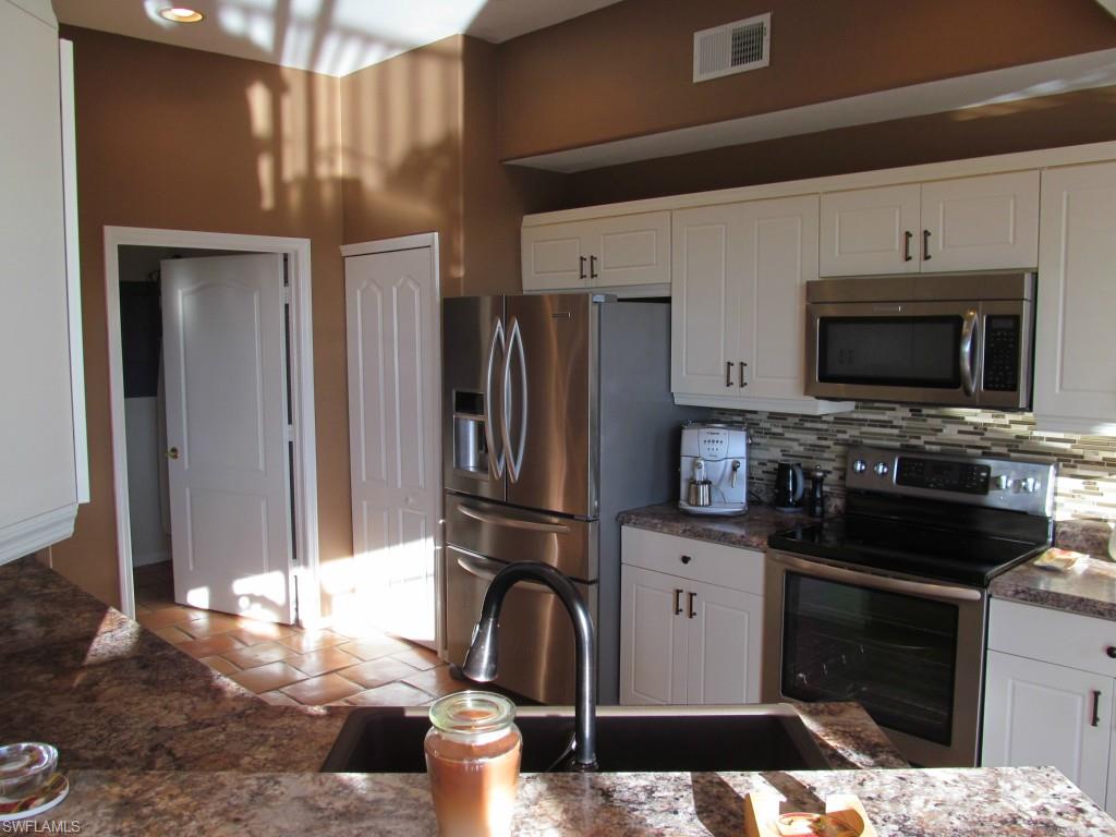 PEBBLE BEACH - Residential