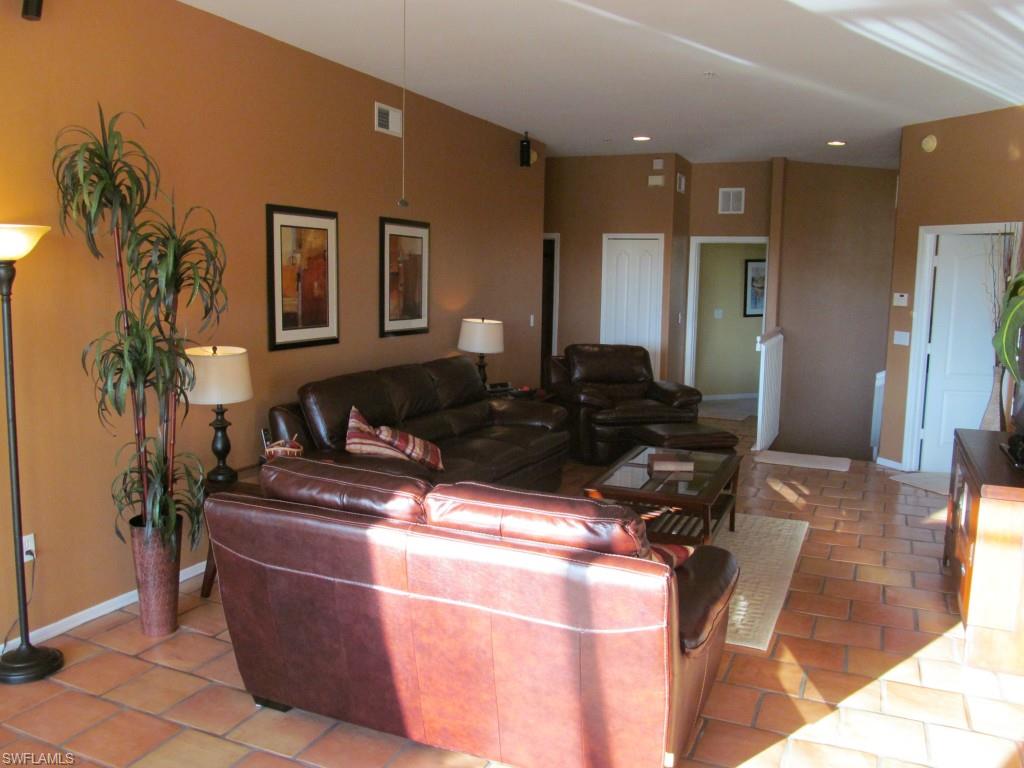 PEBBLE BEACH - Residential