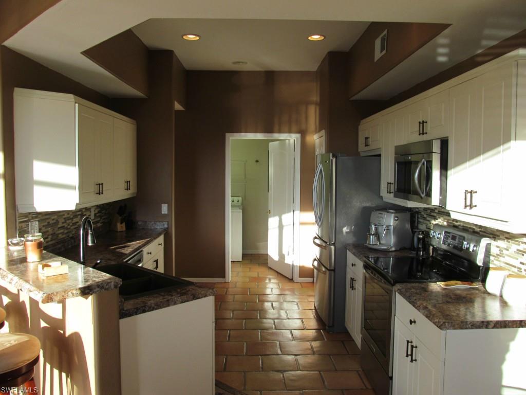 PEBBLE BEACH - Residential