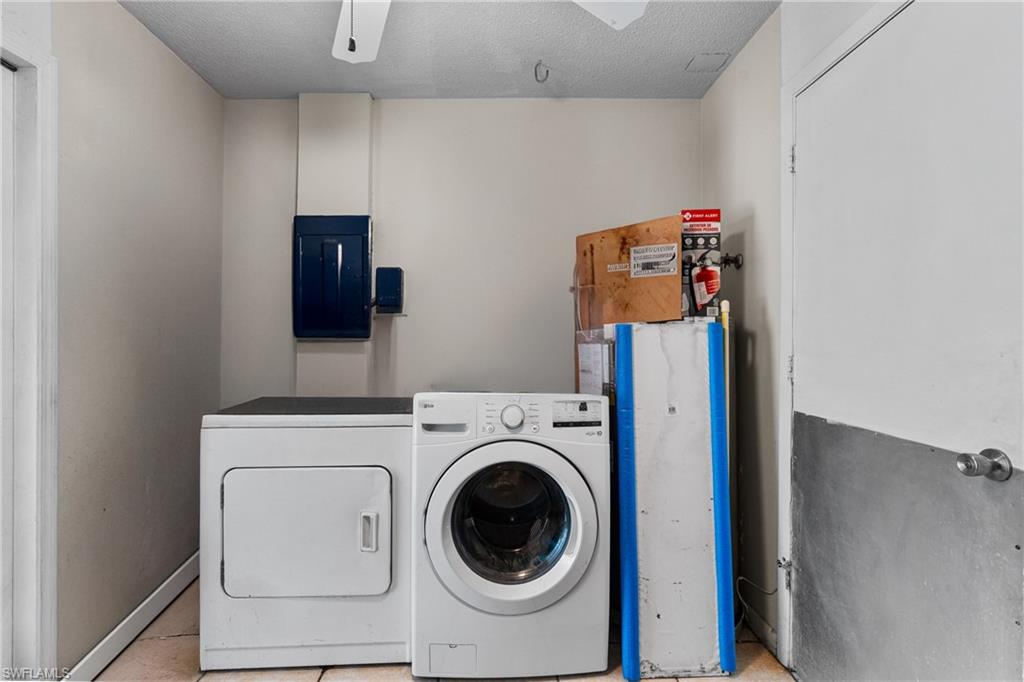 PARKWOOD - Residential