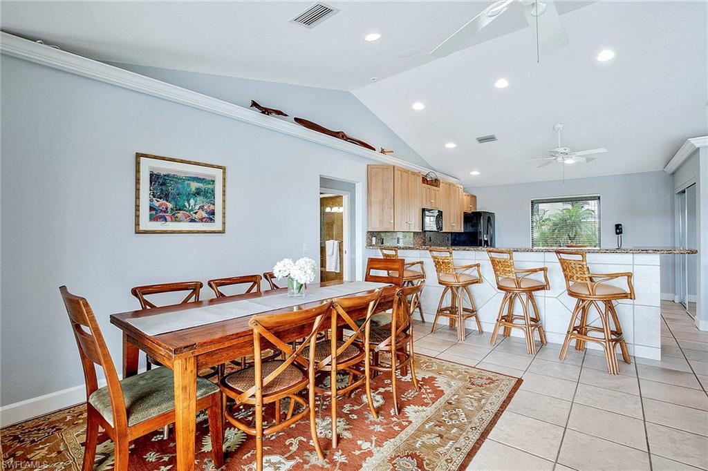 MARCO BEACH - Residential