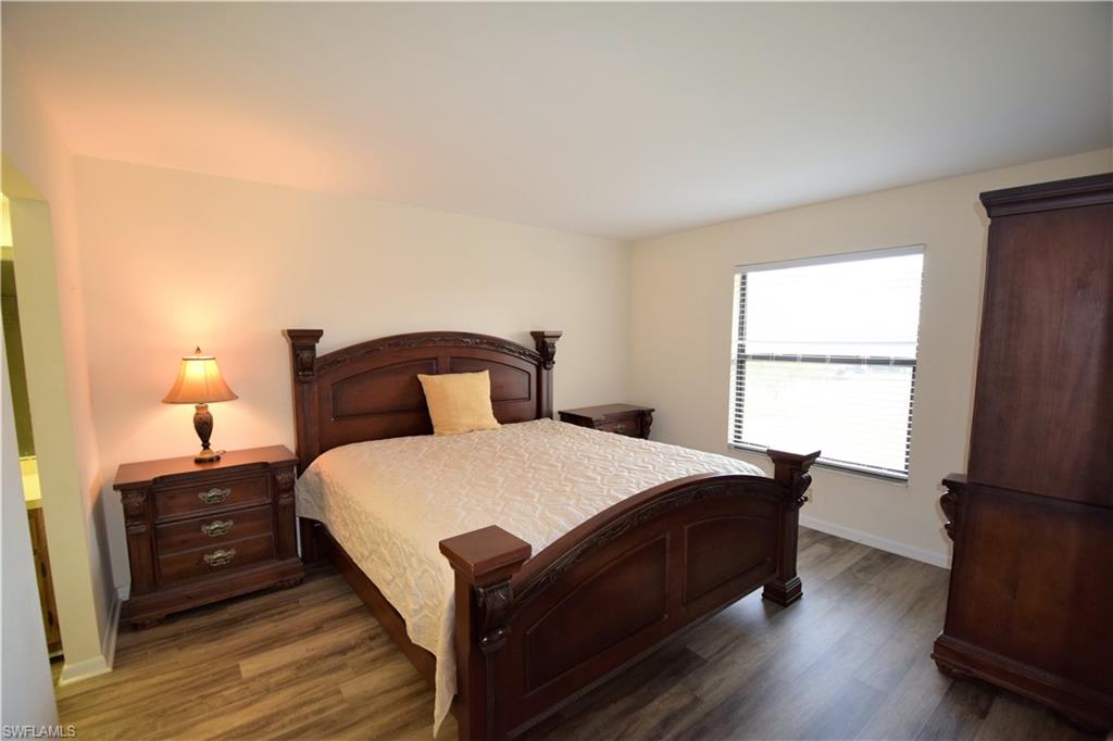 YACHTSMANS COVE - Residential