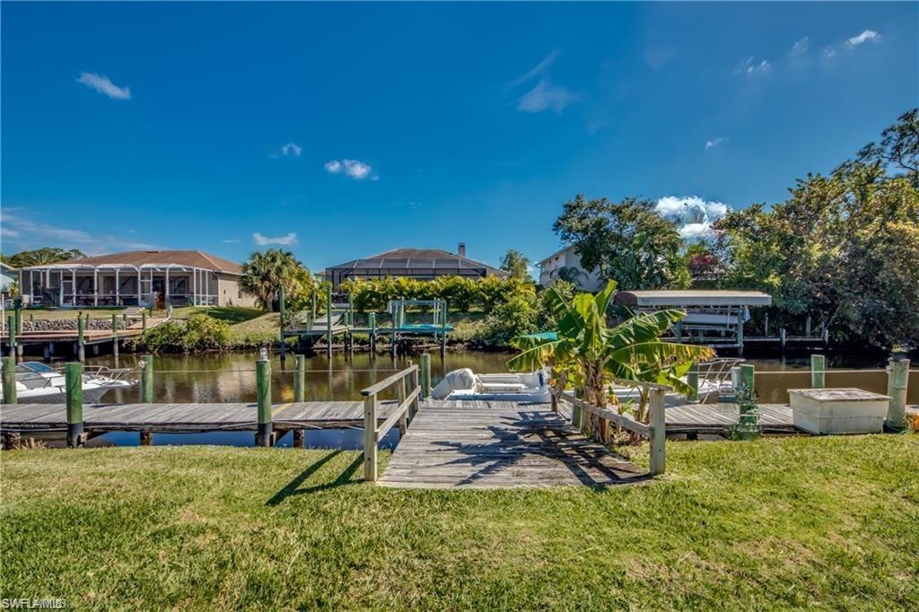 YACHTSMANS COVE - Residential