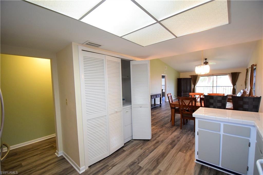 YACHTSMANS COVE - Residential