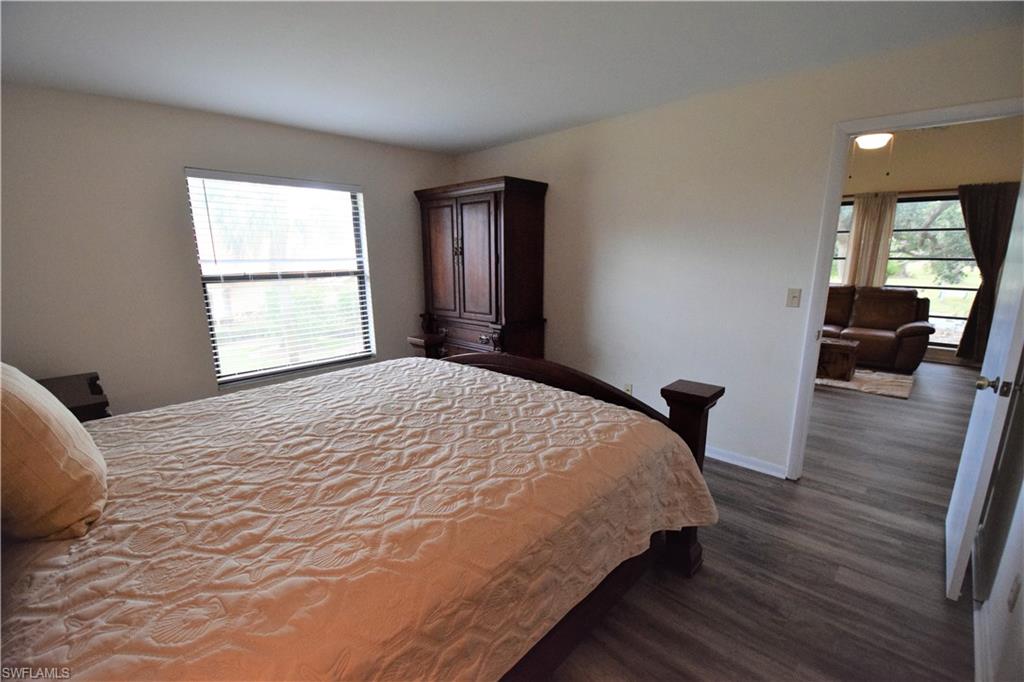 YACHTSMANS COVE - Residential