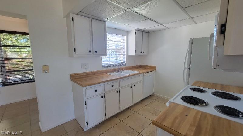 MYERLEE ESQUIRE COURTS CONDO - Residential