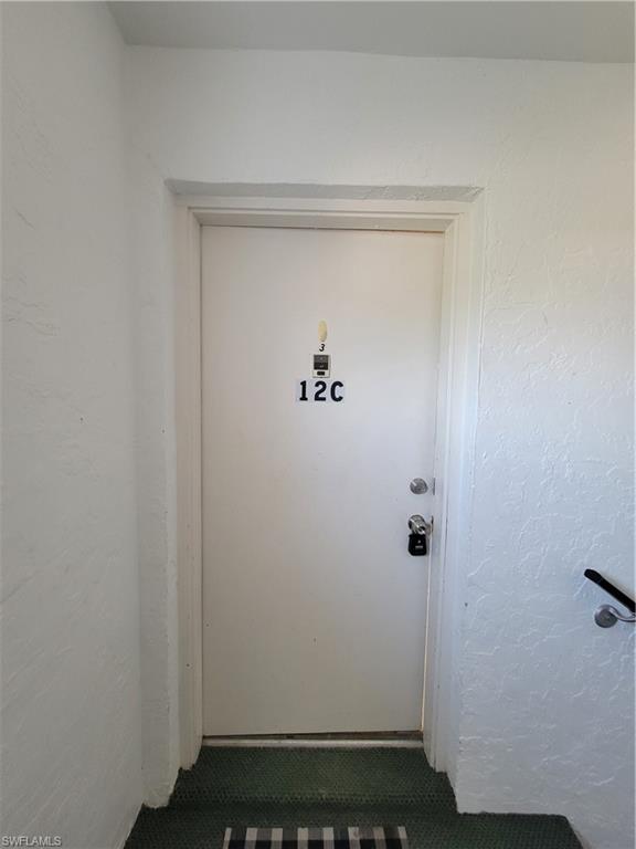 MYERLEE ESQUIRE COURTS CONDO - Residential