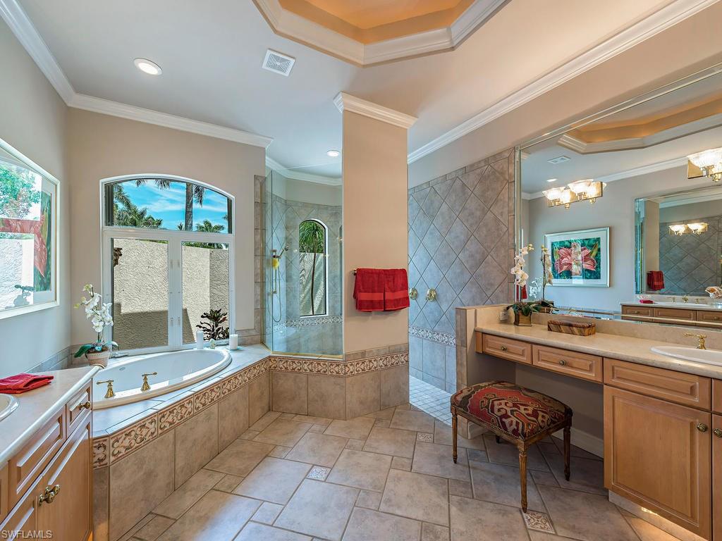 MOORINGS - Residential