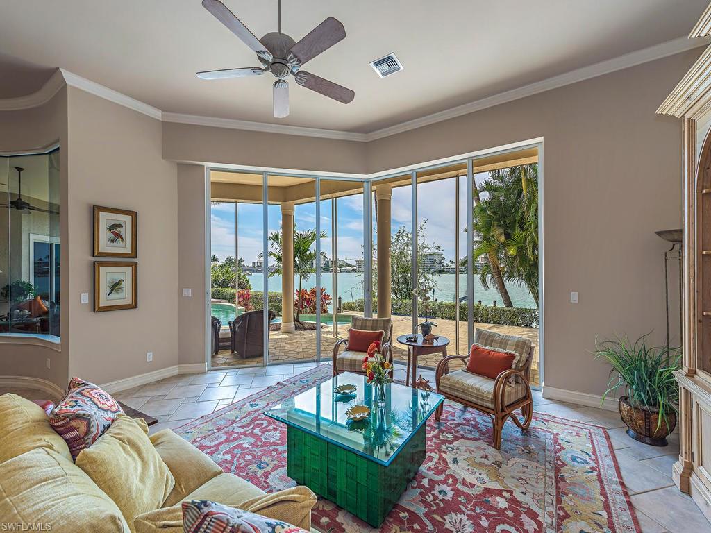 MOORINGS - Residential