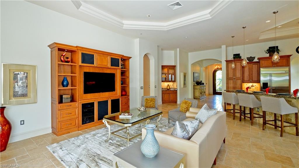 QUAIL WEST - Residential