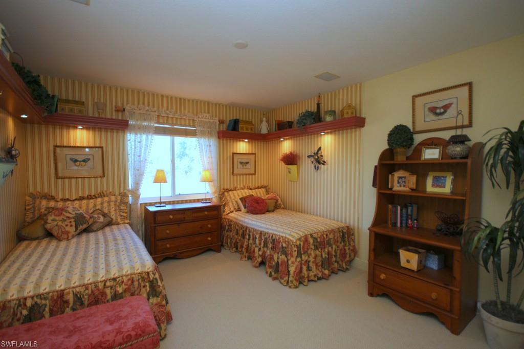 ROOKERY POINTE - Residential