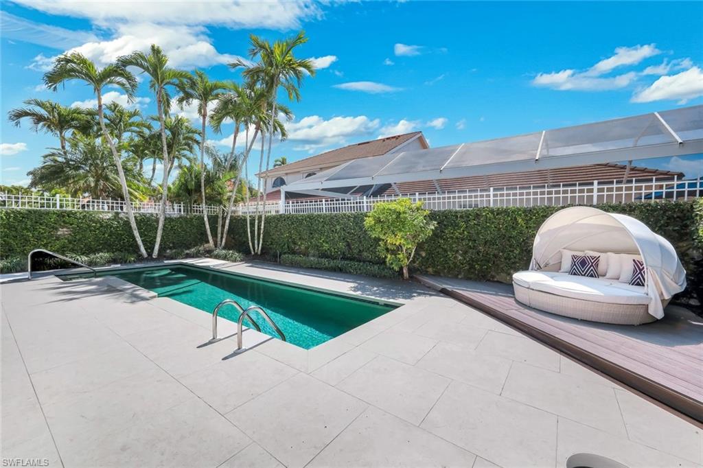 SOMERSET AT WINDSTAR - Residential