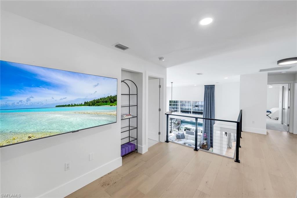 SOMERSET AT WINDSTAR - Residential