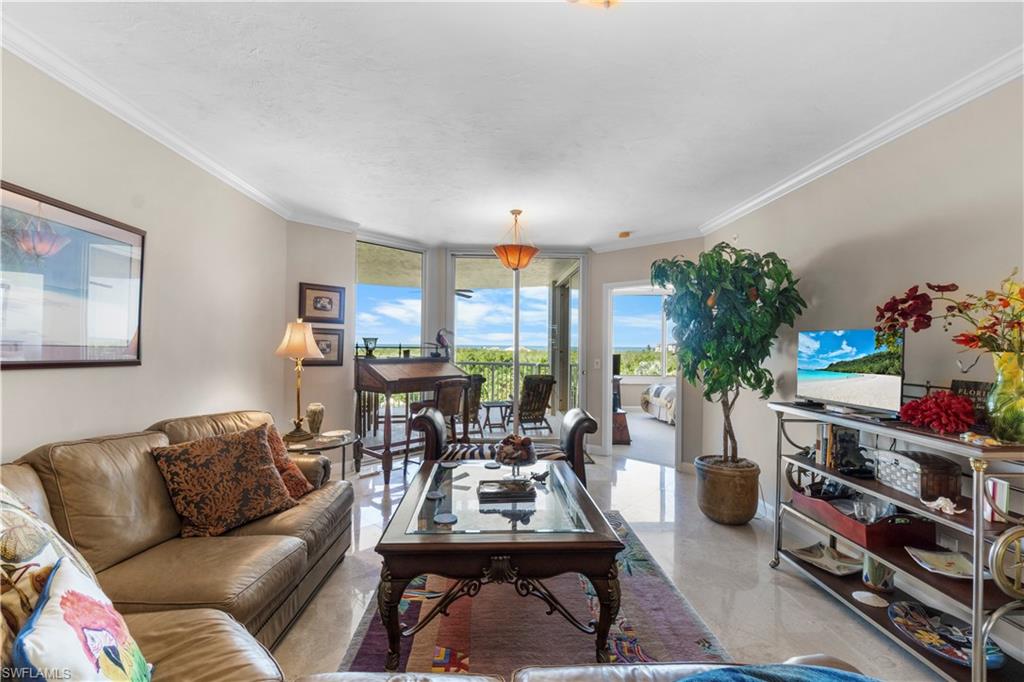 7117 Pelican Bay BLVD 402