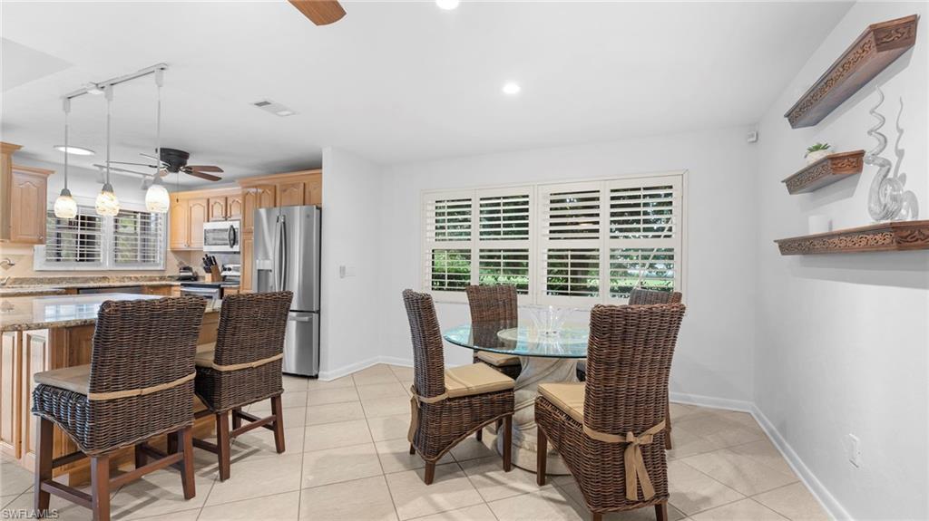 LAKEWOOD - Residential Lease