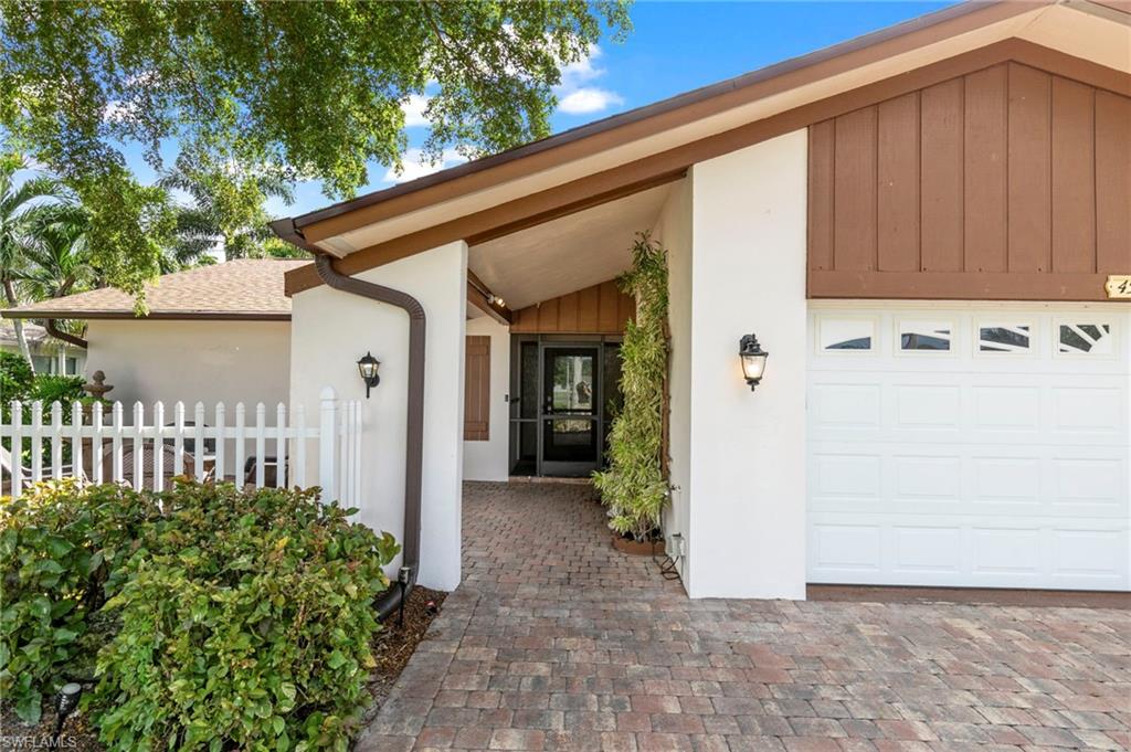 LAKEWOOD - Residential Lease